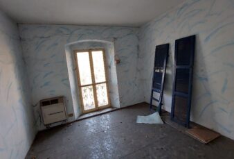 INTERO PALAZZO A ROCCABIANCA (PR)