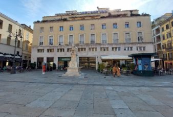 PARMA, PIAZZA GARIBALDI – PIAZZA DELLA STECCATA