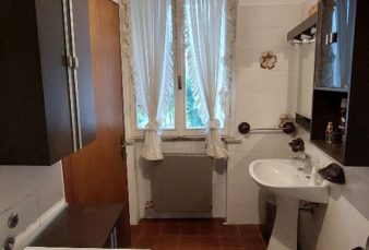LENTIGIONE (RE), APPARTAMENTO TRIVANI