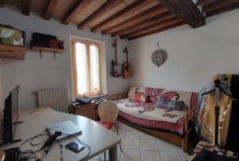 PARMA, LATERALE VIA D’AZEGLIO, TRIVANI
