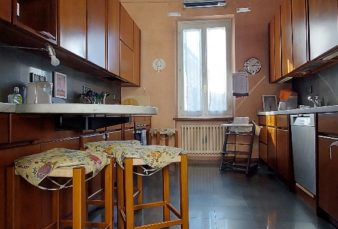 PARMA, SIGNORILE APPARTAMENTO 178 MQ