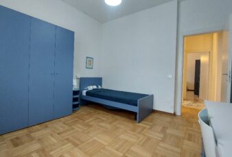 PARMA, VIALE VITTORIA LATERALE, APPARTAMENTO ARREDATO, 4 CAMERE