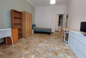 PARMA, VIALE VITTORIA LATERALE, APPARTAMENTO ARREDATO, 4 CAMERE