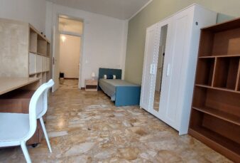 PARMA, VIALE VITTORIA LATERALE, APPARTAMENTO ARREDATO, 4 CAMERE