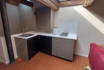 PARMA CENTRO, BILOCALE 50 MQ ARREDATO