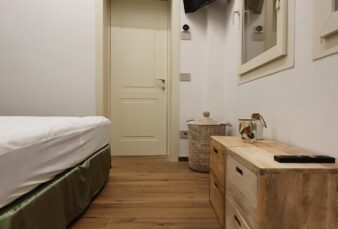 PARMA, ADIACENZE DUOMO, BILOCALE ARREDATO