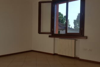 PARMA, CASA INDIPENDENTE