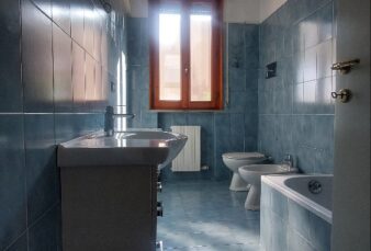 SORBOLO (PR), APPARTAMENTO TRIVANI 100 MQ