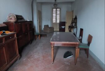 VIADANA (MN) CENTRO, PALAZZO DA RISTRUTTURARE