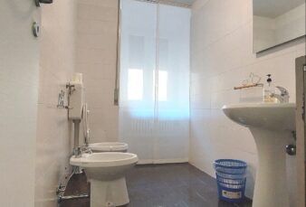 PARMA, UFFICIO PIAZZA GARIBALDI, 127 MQ