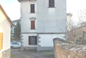 SOLIGNANO (PR), APPARTAMENTO 105 MQ, 3 CAMERE