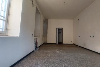 SOLIGNANO (PR), NEGOZIO/UFFICIO