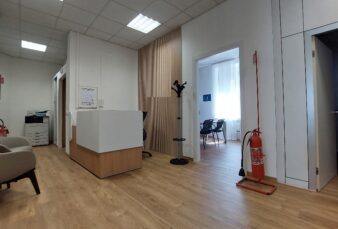 PARMA, UFFICIO PIAZZA GARIBALDI, 127 MQ