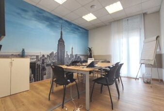 PARMA, UFFICIO PIAZZA GARIBALDI, 127 MQ