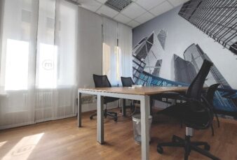 PARMA, UFFICIO PIAZZA GARIBALDI, 127 MQ